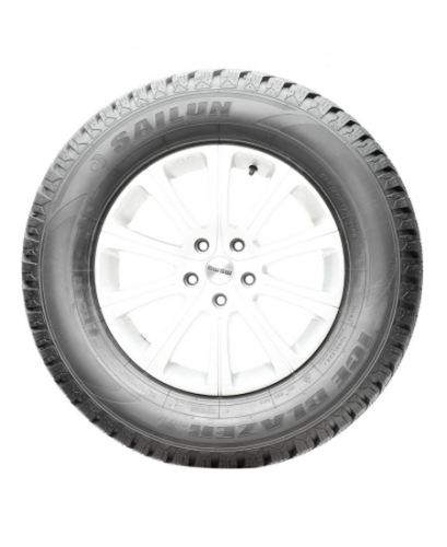 фото протектора и шины Ice Blazer WST2 LT Шина Sailun Ice Blazer WST2 LT 275/70 R18 125/122R